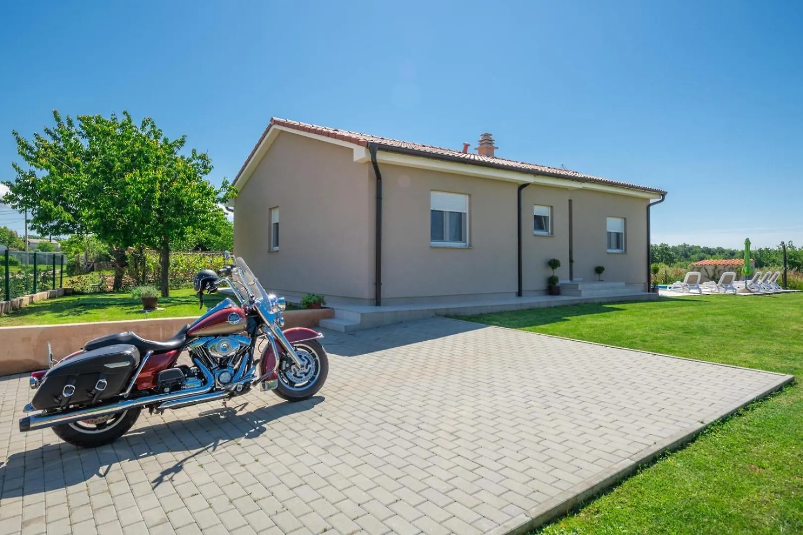 Family Holiday House With Private Pool And Playground Barban